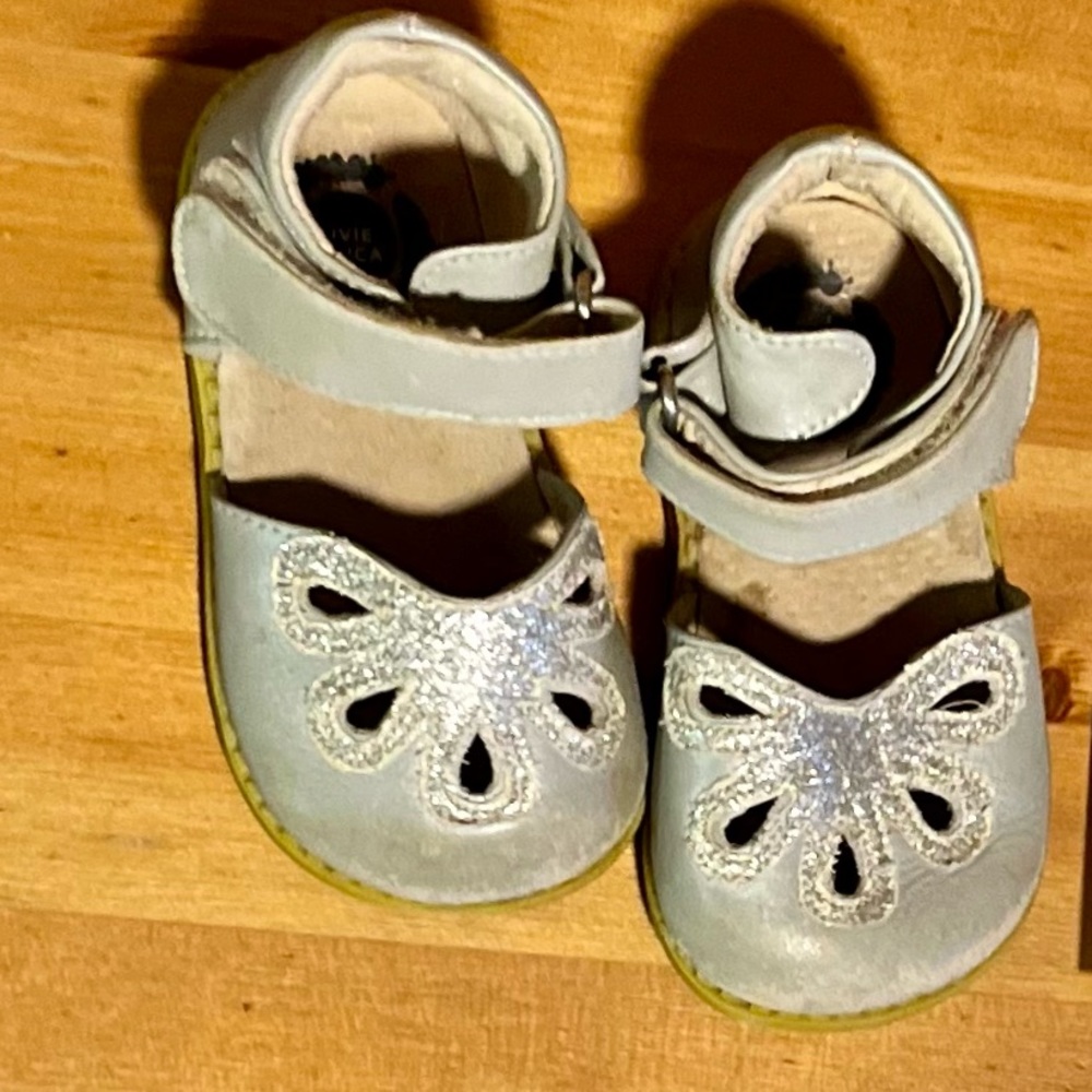 Livie and Luca Petal Mary Jane Sandals
